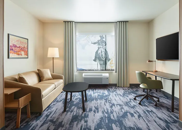 Fairfield & By Marriott