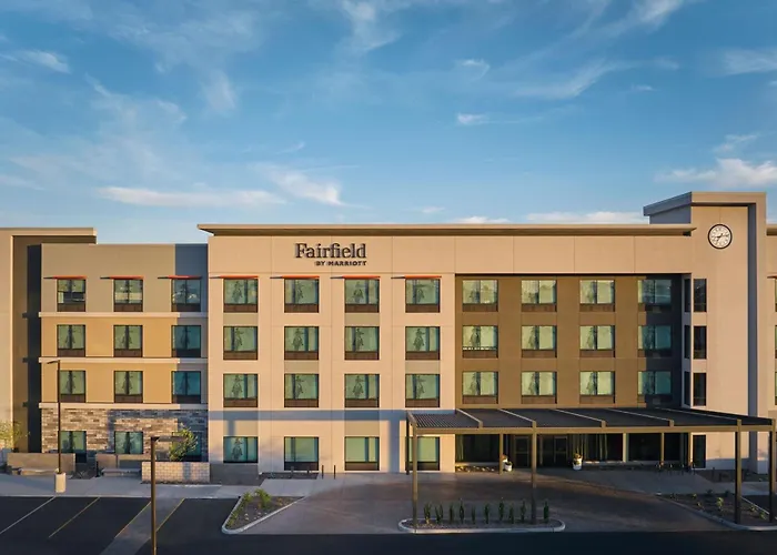 Fairfield & By Marriott Hotel 3*
