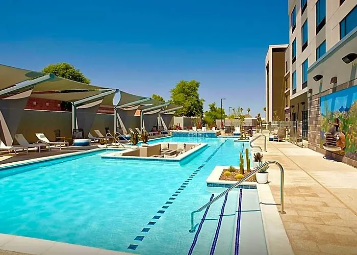 Fairfield & By Marriott 3* Tempe
