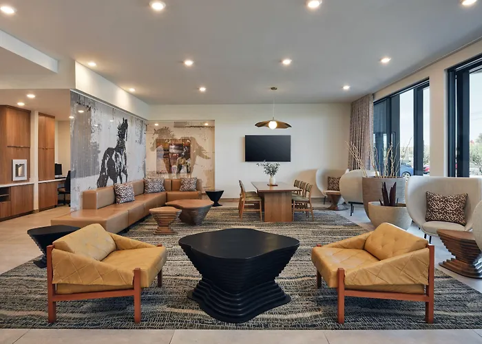 Fairfield & By Marriott Tempe